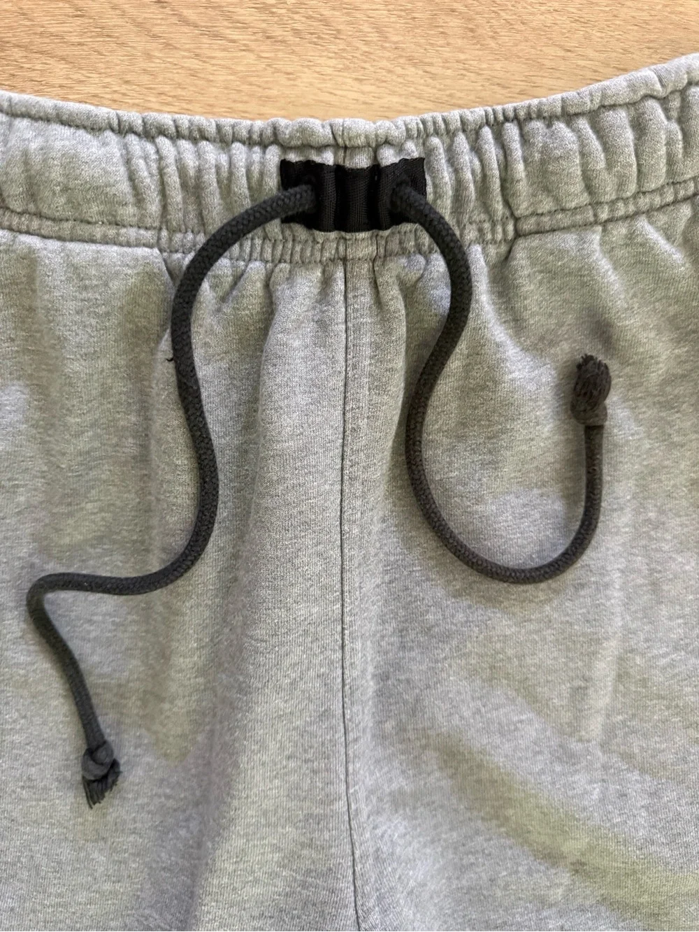 Jordan Essentials Fleece Sweatpants Joggers Heather Gray Men’s Large